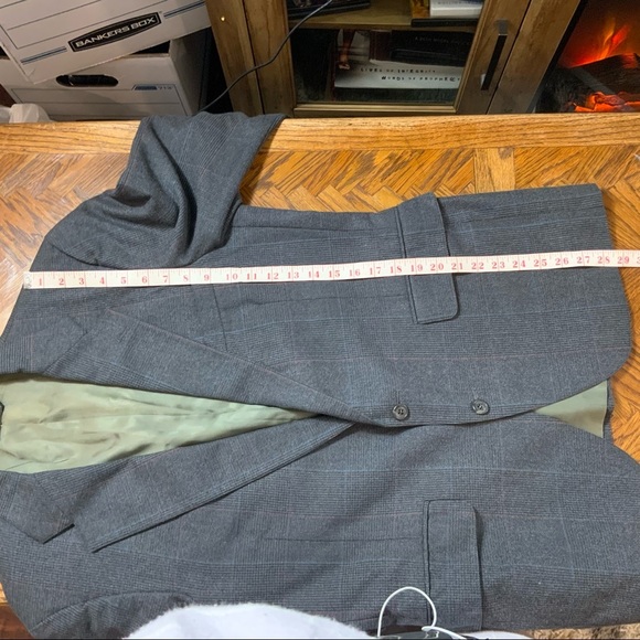 C&R Clothiers Vintage 100% worsted wool gray plaid tailored blazer jacket 40S - Picture 7 of 14